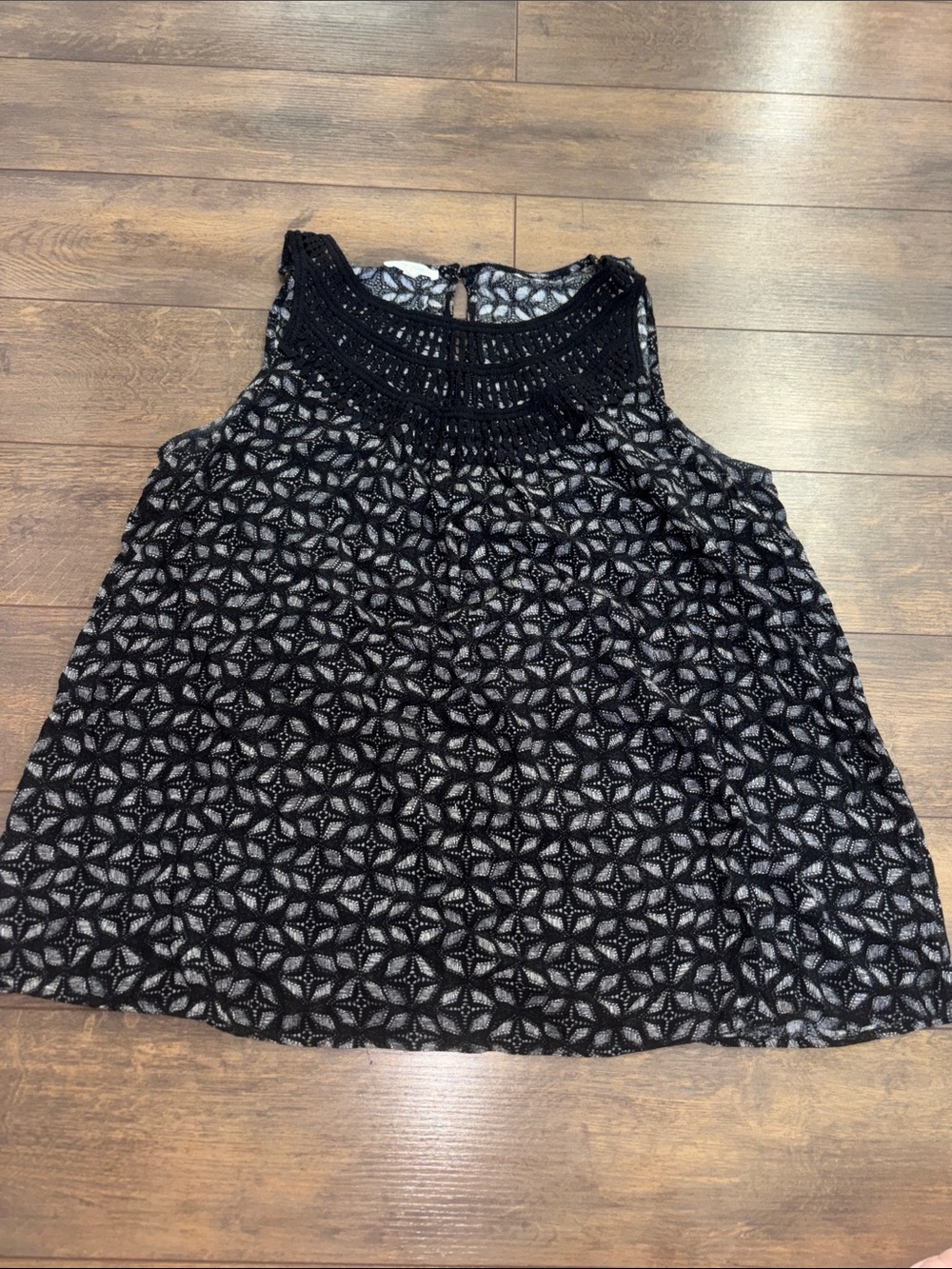Maurices Black Crochet Lace Sleeveless Camisole